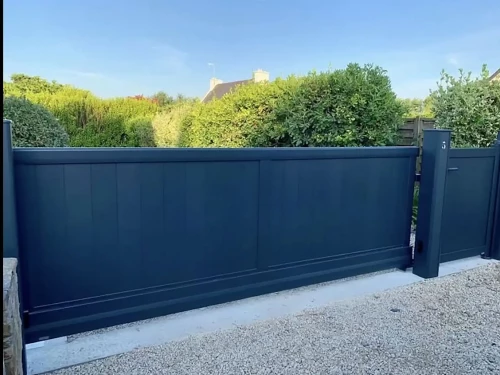 Achat Portail aluminium coulissant Deiz par Kostum