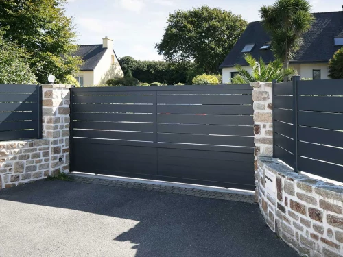 Achat Portail aluminium coulissant Agalon par kostum