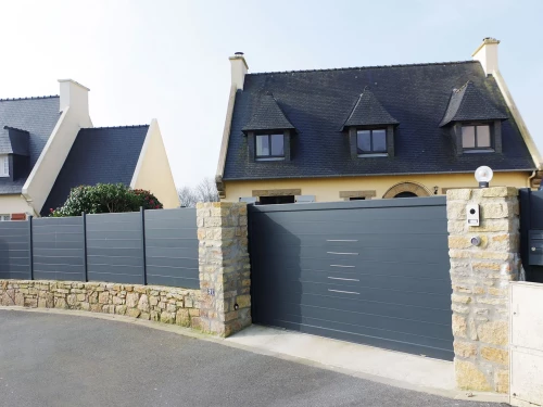 Achat  Portail aluminium coulissant Alinéa par kostum