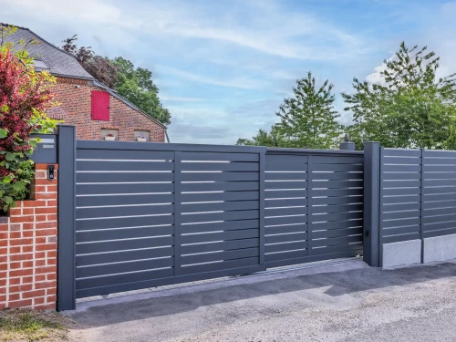 Achat Portail aluminium télescopique Raz - Kostum