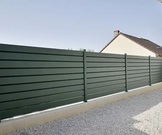 Clôture de jardin : quelles sont les normes à respecter ?