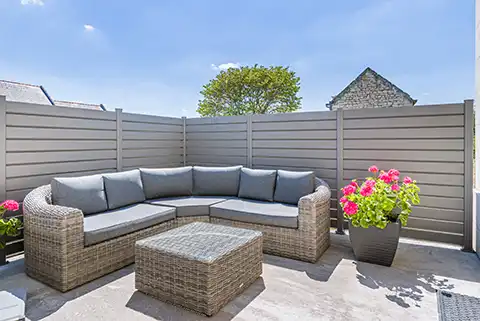 Clôture persienné en aluminium Litenn Kostum