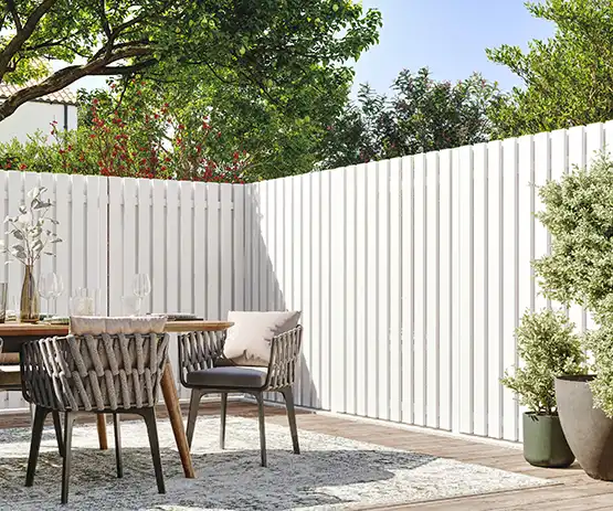 3 solutions pour se cacher du vis-à-vis au jardin