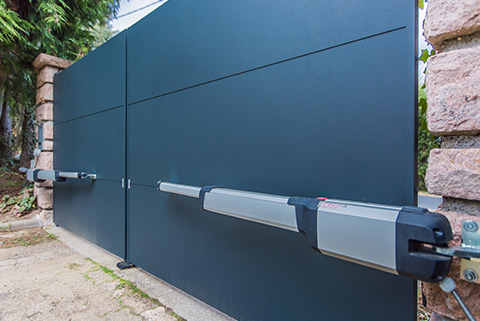 Moteur à vérins pour portail battant électrique