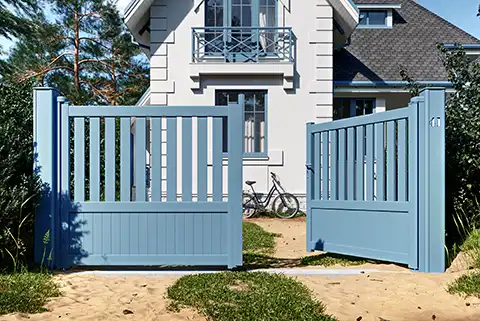 portail battant semi-plein aluminium Argoat Kostum