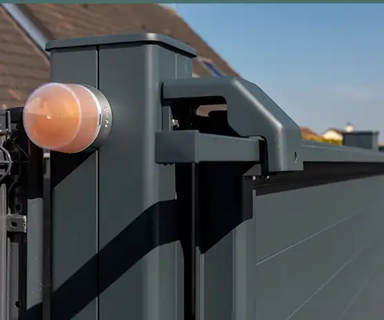 Les finitions spécifiques d’un portail battant chez Kostum