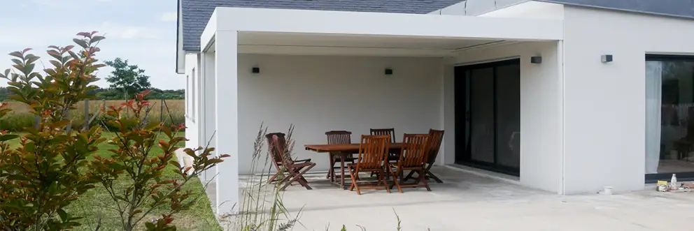 pergola Kostum avec terrasse extérieure en campagne