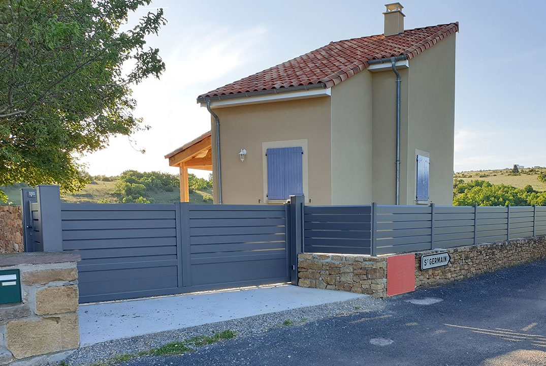 Portail aluminium gris bleu