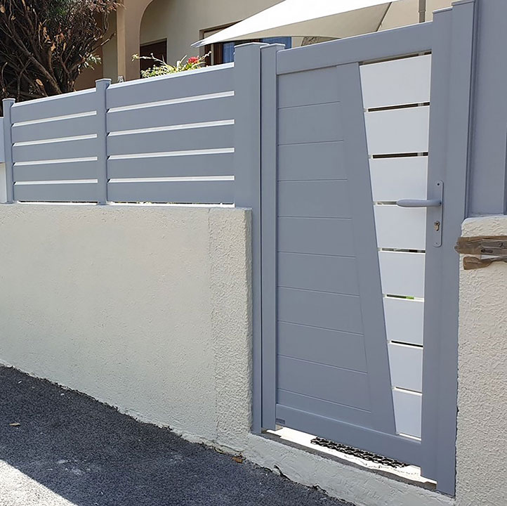 Portillon aluminium gris clair