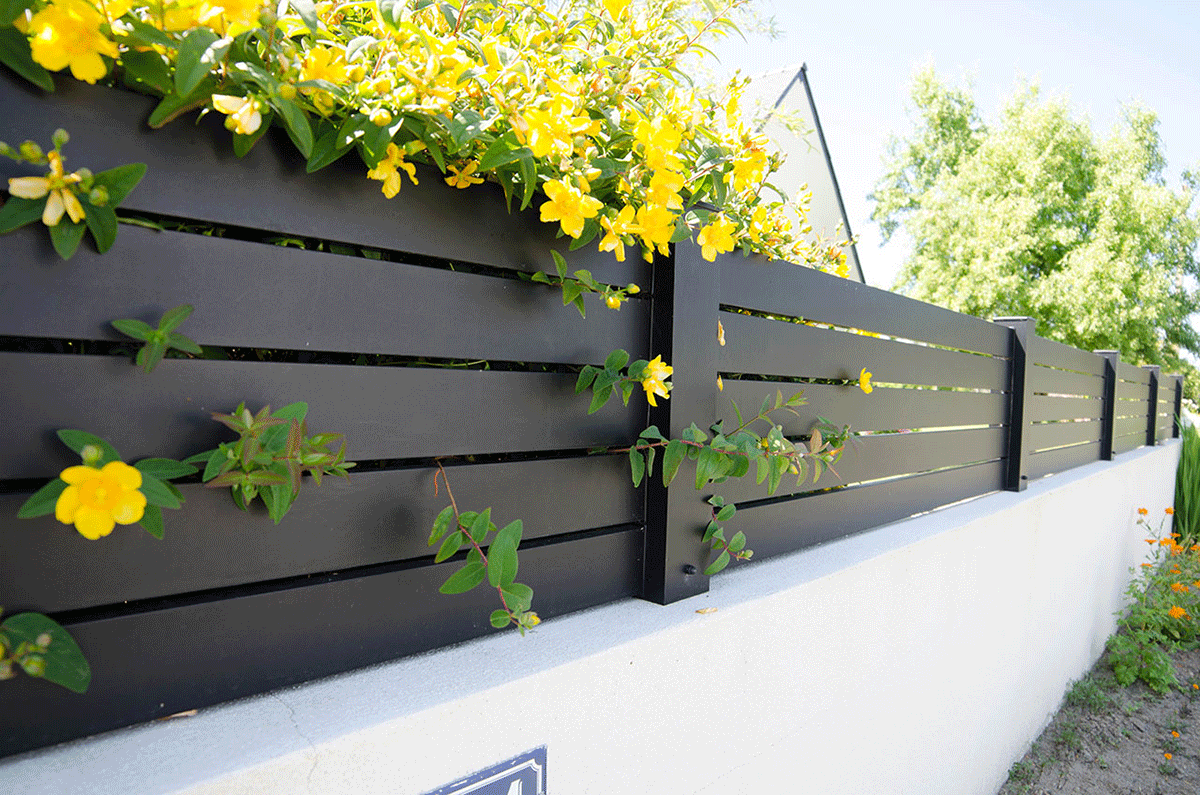 La nature nous inspire et s’invite sur nos palissades en aluminium !